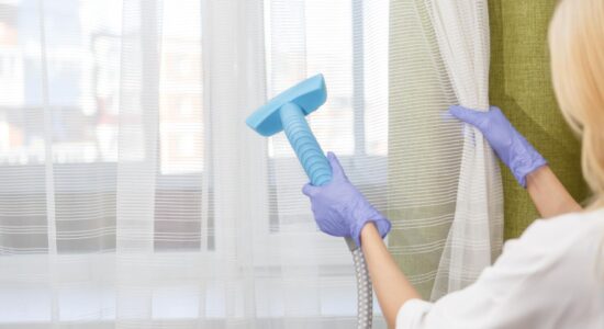 Limpeza e Higienização de Cortinas - Evolução Cleaning